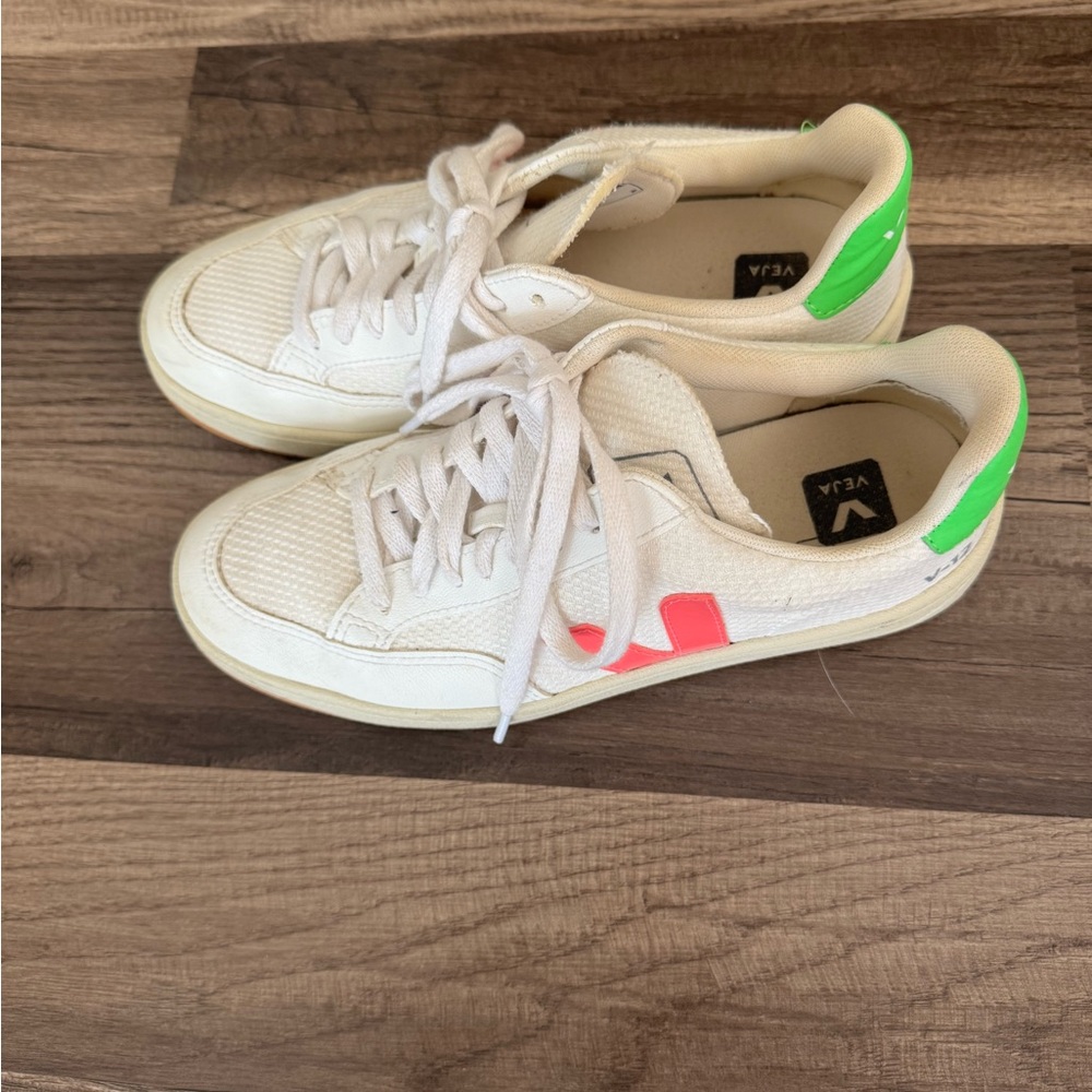 Veja Sneakers in White with Green and Pink Details